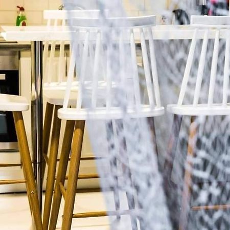 Diamond Lux Apartment ปาเลออน ซิฟลิคิออน ภายนอก รูปภาพ