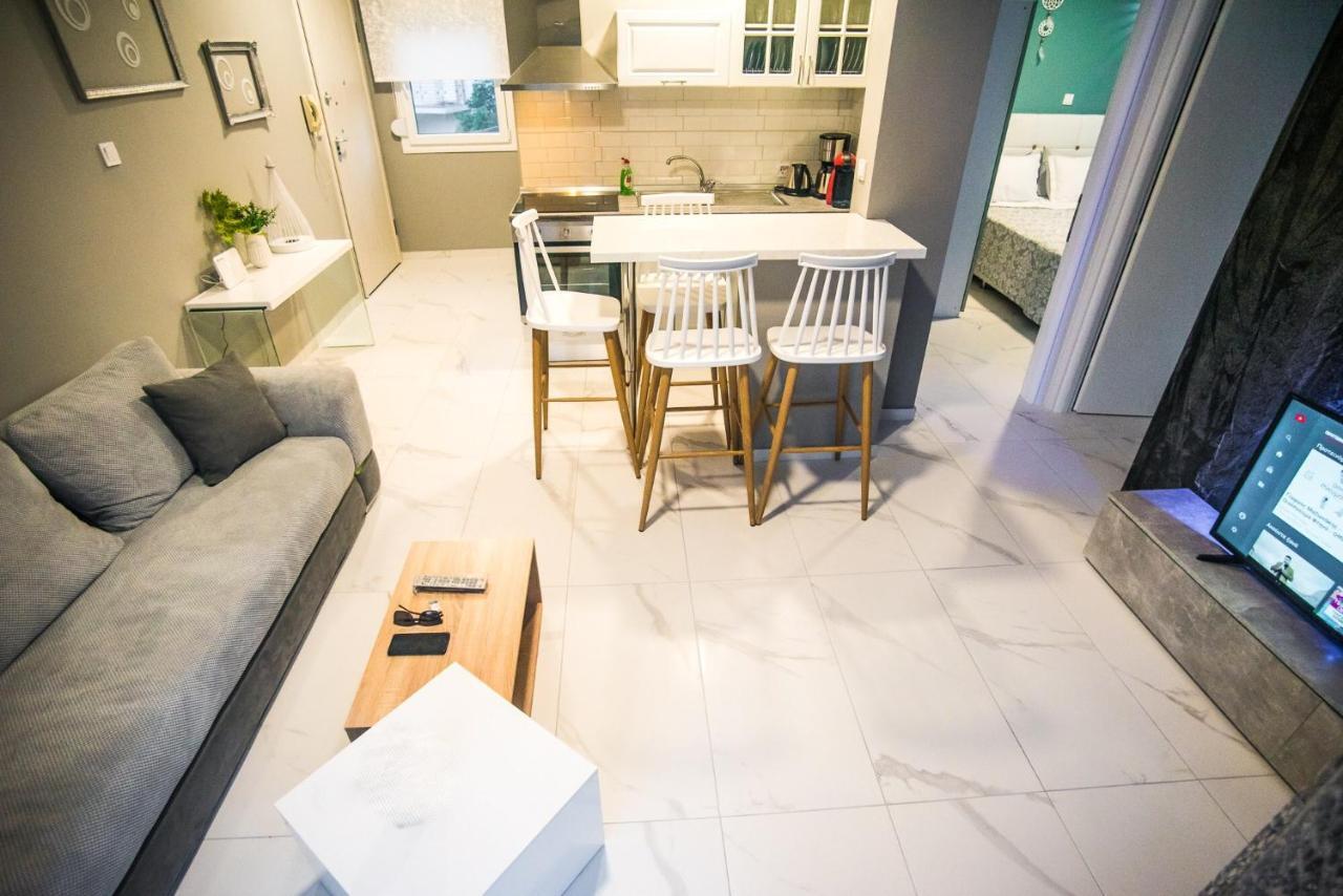 Diamond Lux Apartment ปาเลออน ซิฟลิคิออน ภายนอก รูปภาพ