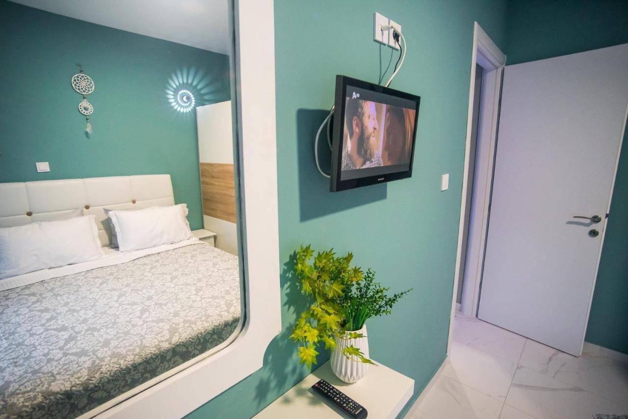 Diamond Lux Apartment ปาเลออน ซิฟลิคิออน ภายนอก รูปภาพ